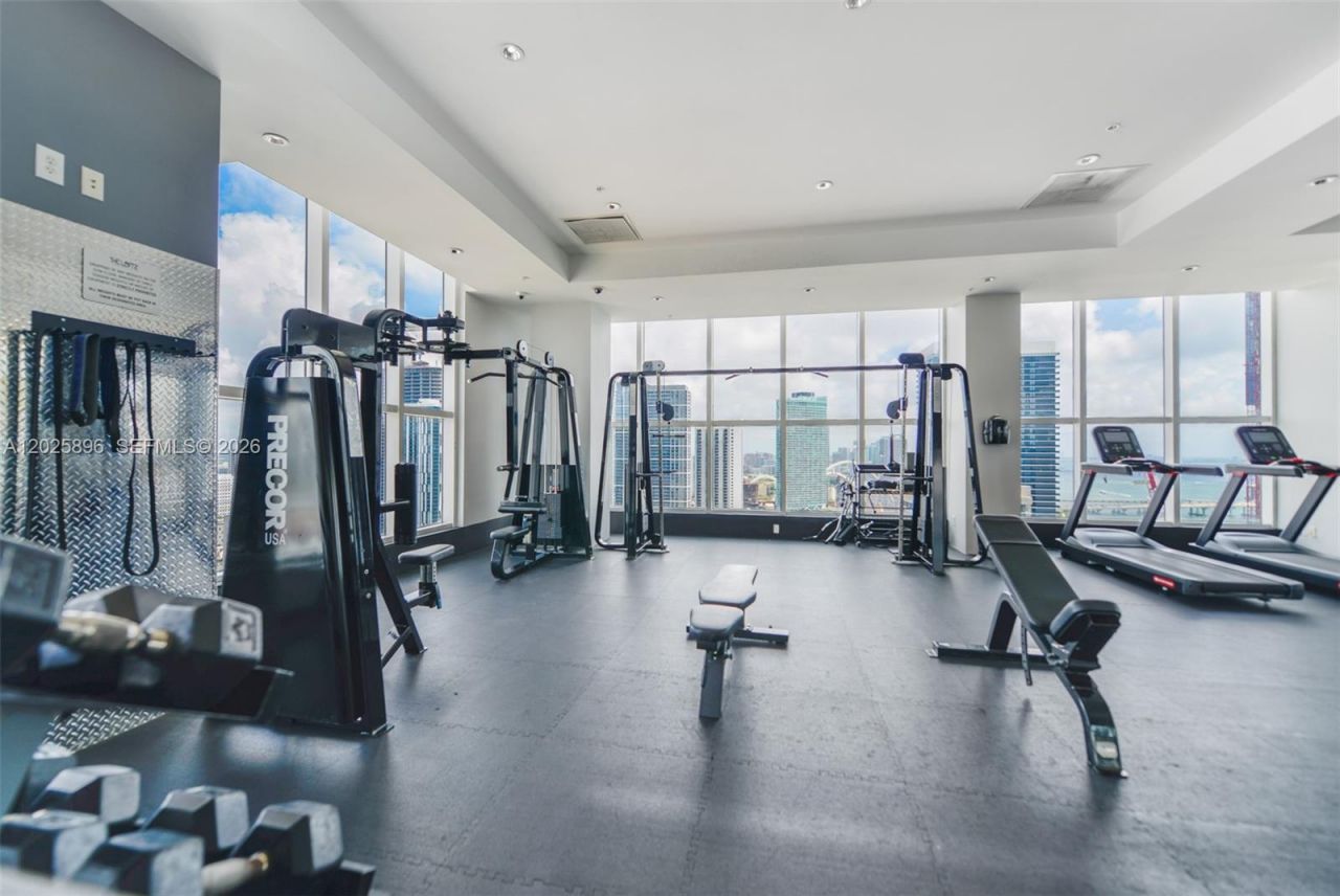 133 NE 2nd Ave, Unit 1512, Miami, FL 33132 Photo