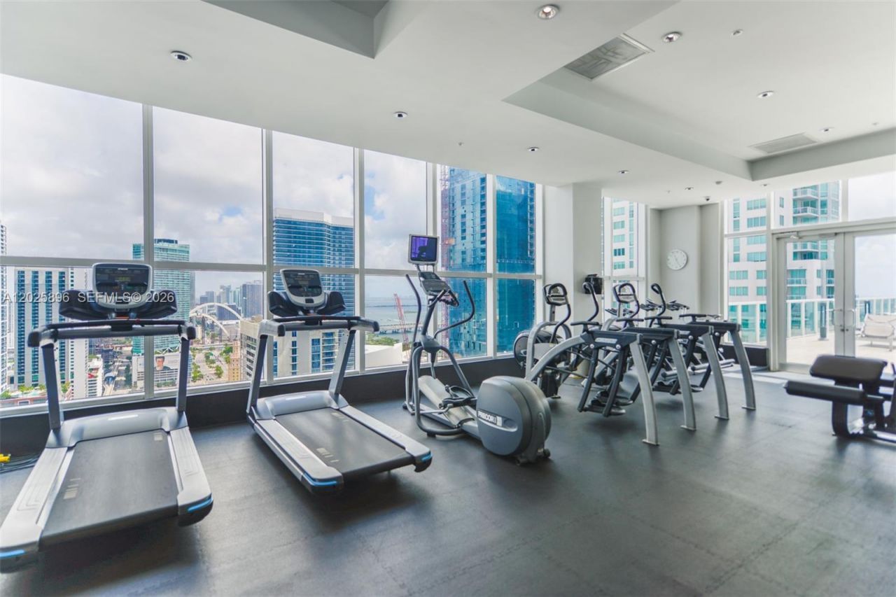 133 NE 2nd Ave, Unit 1512, Miami, FL 33132 Photo