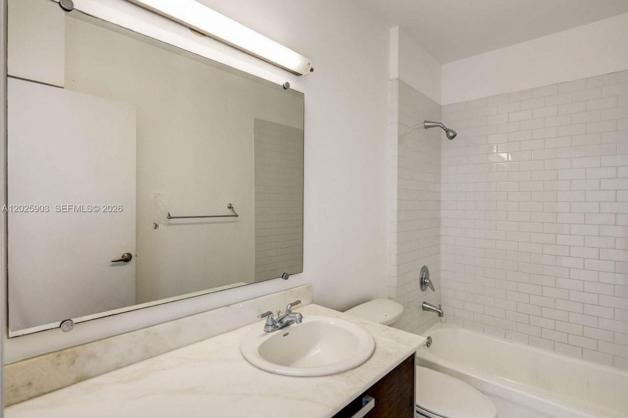 2525 SW 3rd Ave , Unit 1009, Miami, FL 33129 Photo