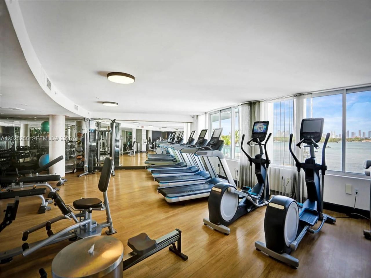 1100 West Ave , Unit 427, Miami Beach, FL 33139 Photo