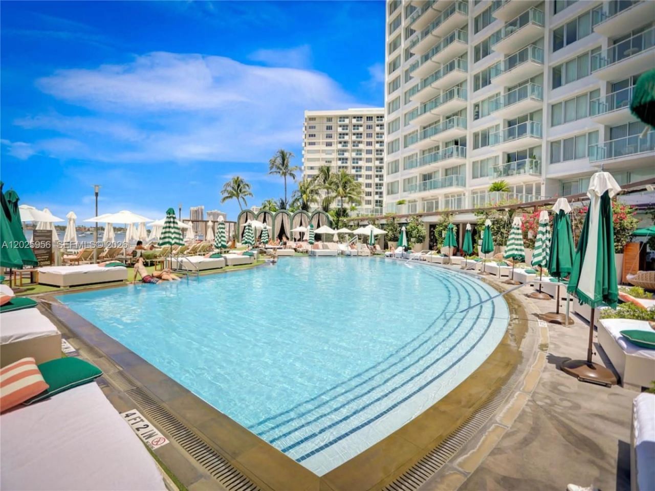 1100 West Ave , Unit 427, Miami Beach, FL 33139 Photo