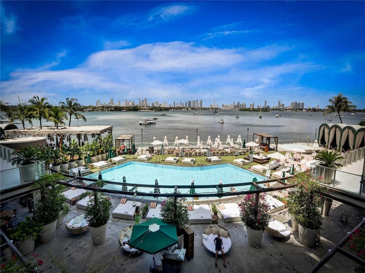 1100 West Ave , Unit 427, Miami Beach, FL 33139 Photo
