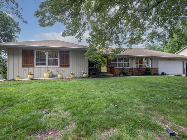 908 E Mentor Street , Springfield, MO 65810