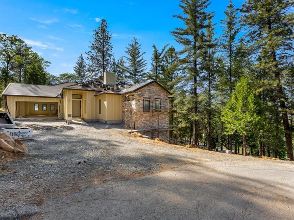 15055 Grand Knoll Dr, Meadow Vista, CA 95722