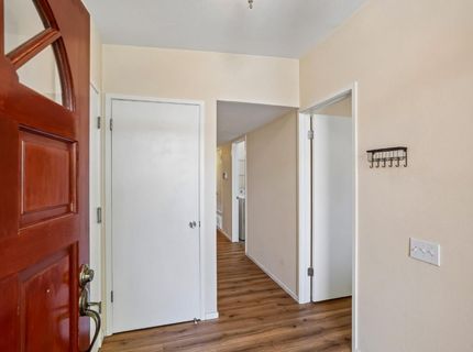 1786 Bannon Creek Dr, Sacramento, CA 95833 Photo