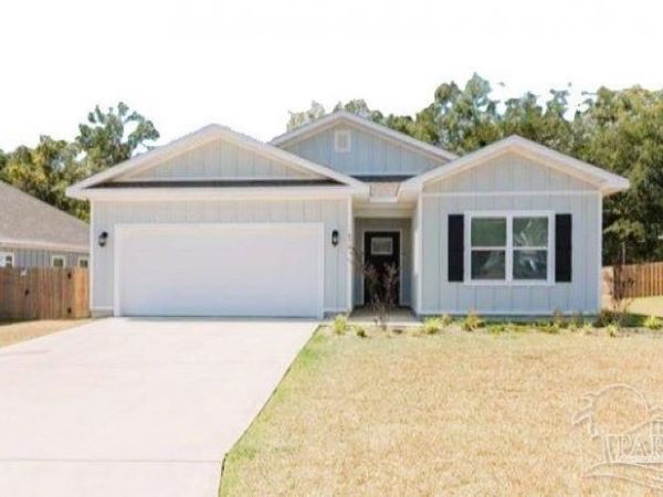 874 Windhill Dr, Cantonment, FL 32533