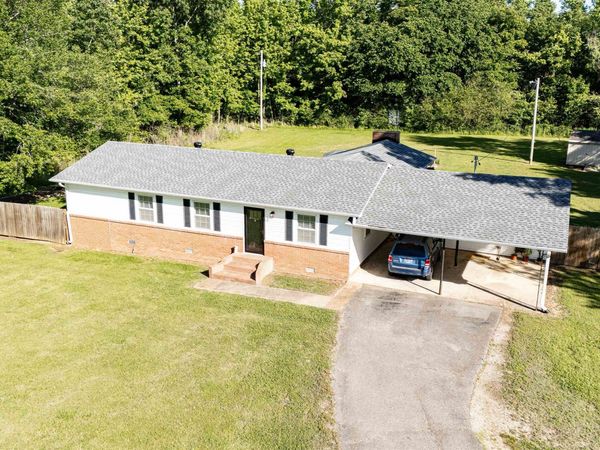 12520 18 HWY S, Bolivar, TN 38008