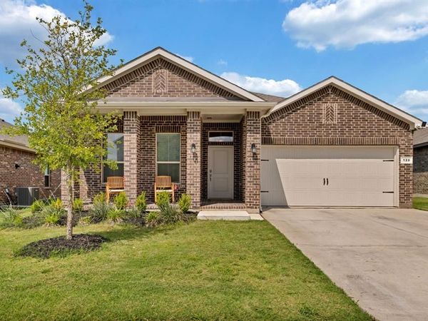 120 Tanager Drive, Rhome, TX 76078