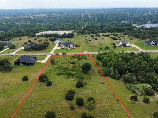 1078 Timber Hills Dr, Weatherford, TX 76087