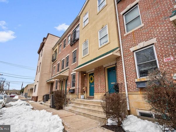 715 BROWN STREET , Unit B, PHILADELPHIA, PA 19123