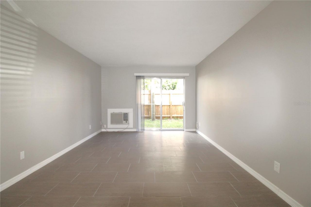 3001 Bee Ridge Road , Unit 121, Sarasota, FL 34239 Photo
