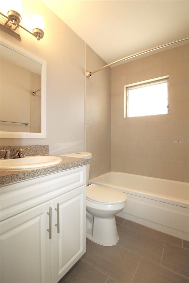 3001 Bee Ridge Road , Unit 121, Sarasota, FL 34239 Photo