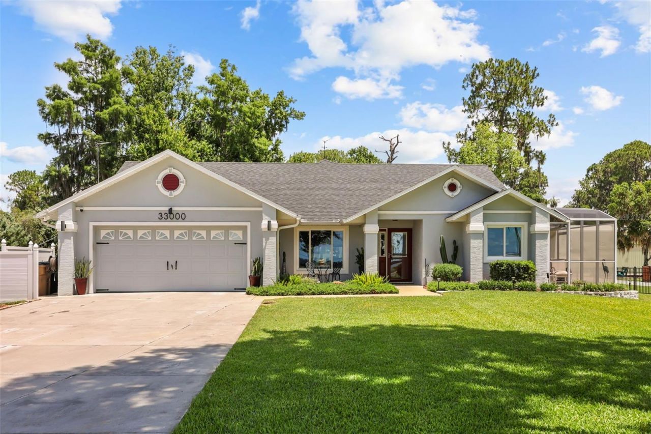 33000 Lakeshore Drive, Tavares, FL 32778 Photo