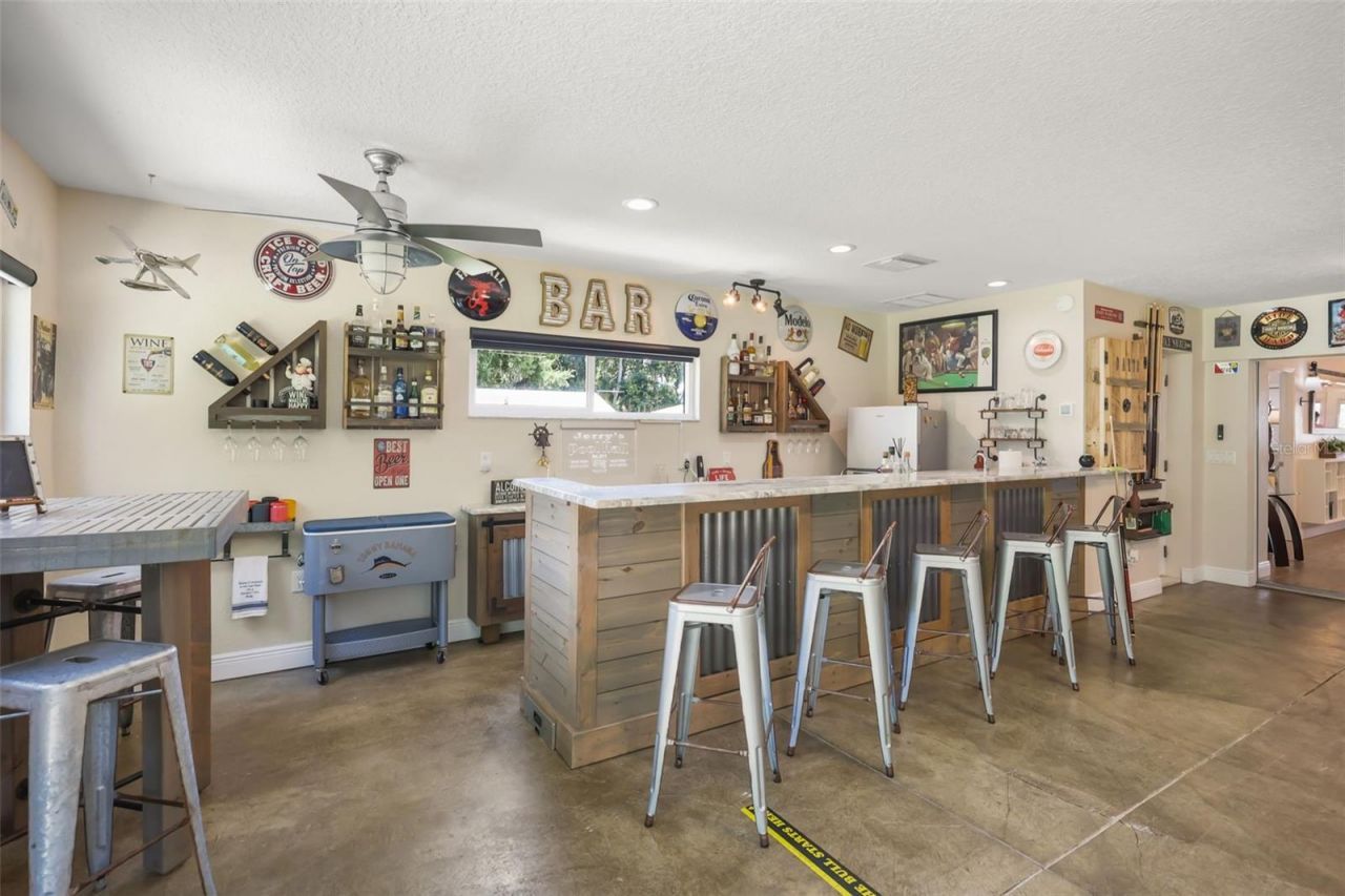 33000 Lakeshore Drive, Tavares, FL 32778 Photo