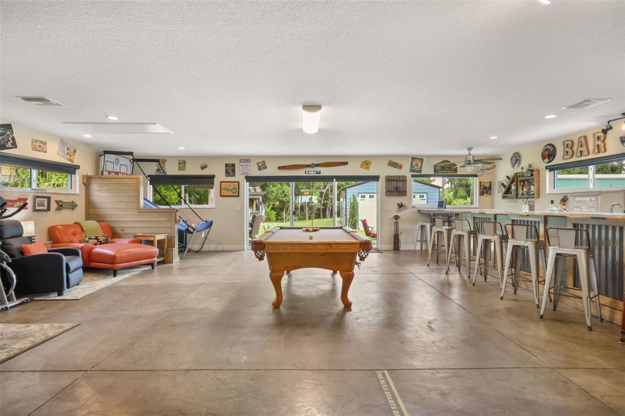 33000 Lakeshore Drive, Tavares, FL 32778 Photo