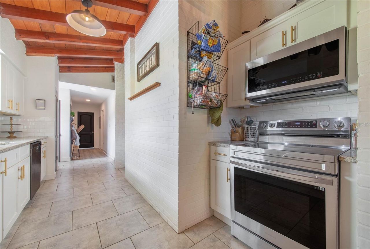 775 S Buena Vista Drive, Lake Alfred, FL 33850 Photo