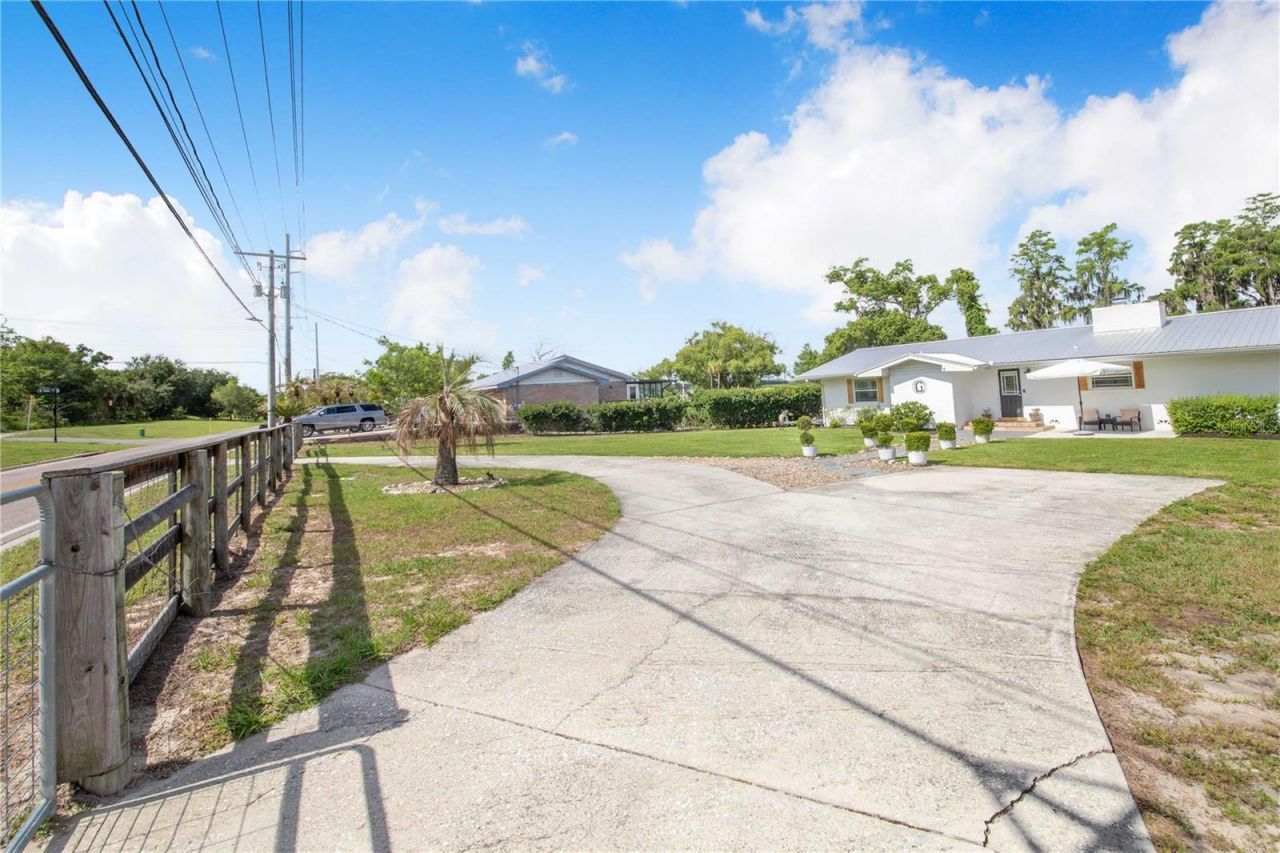 775 S Buena Vista Drive, Lake Alfred, FL 33850 Photo