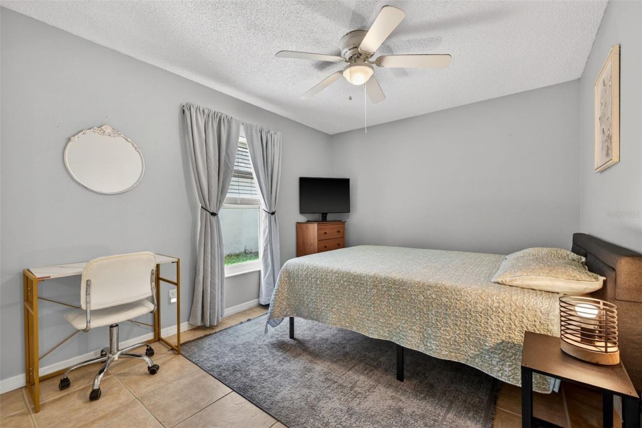 10705 Out Island Drive, Tampa, FL 33615 Photo