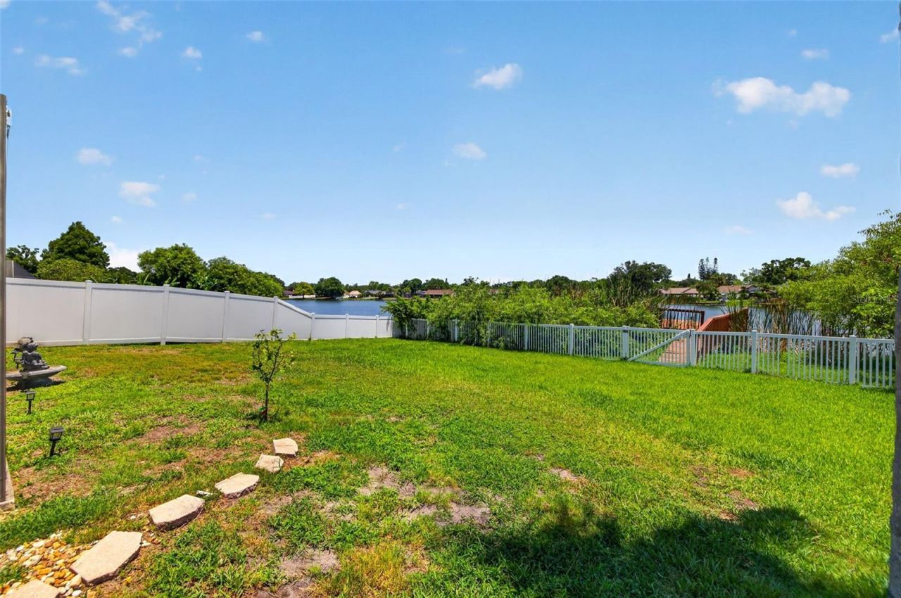 10705 Out Island Drive, Tampa, FL 33615 Photo