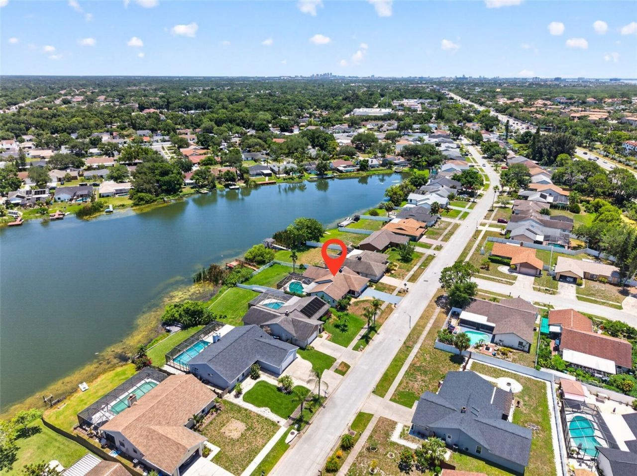 10705 Out Island Drive, Tampa, FL 33615 Photo