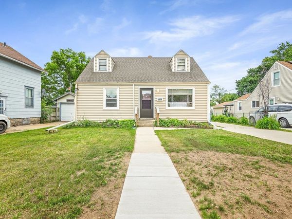 2820 Summerdale Avenue, ROCKFORD, IL 61101