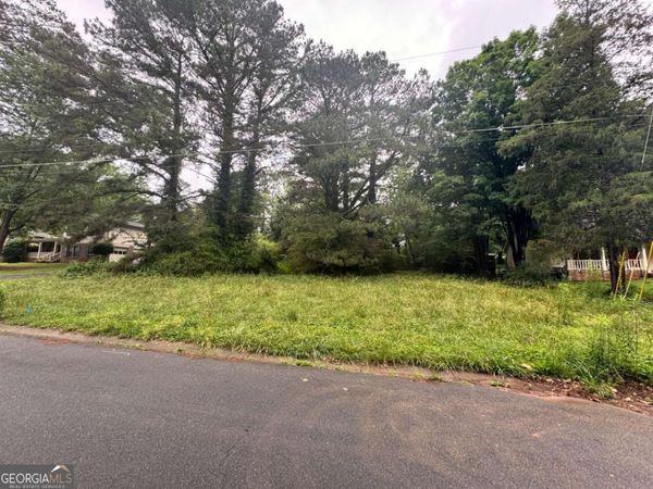 2677 Camille Way NW, Lawrenceville, GA 30044