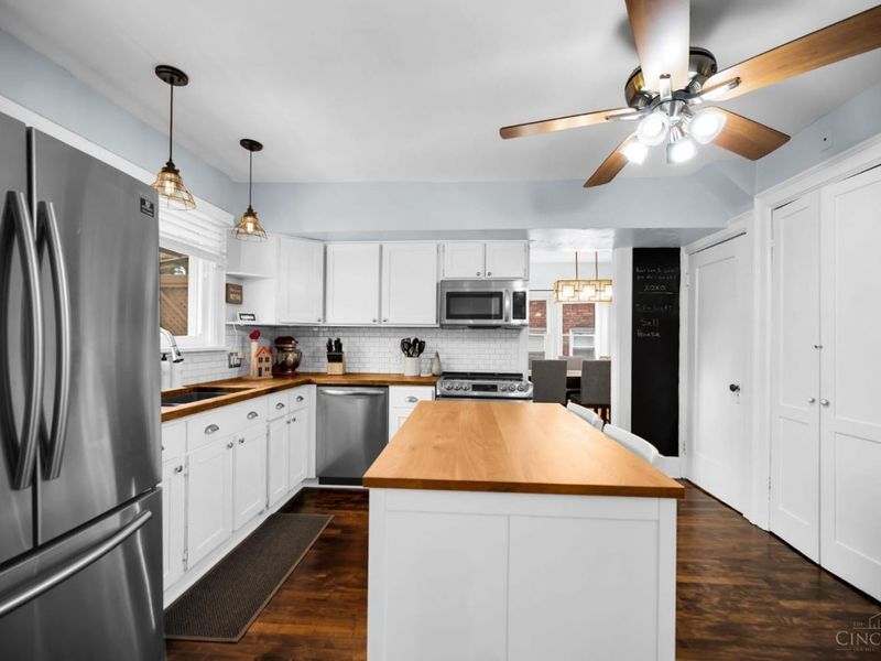 2245 Cathedral Avenue, Cincinnati, OH 45212 Photo 13