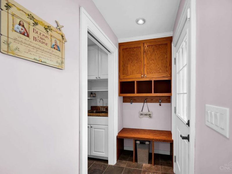 2245 Cathedral Avenue, Cincinnati, OH 45212 Photo 14