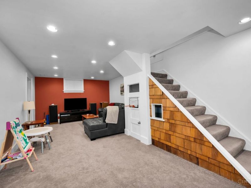 2245 Cathedral Avenue, Cincinnati, OH 45212 Photo 34