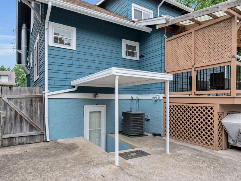 2245 Cathedral Avenue, Cincinnati, OH 45212 Photo 45
