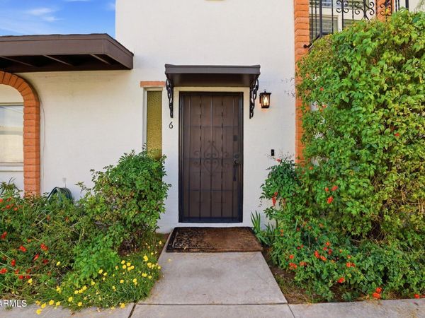 3702 E MONTEROSA Street, Unit 6, Phoenix, AZ 85018
