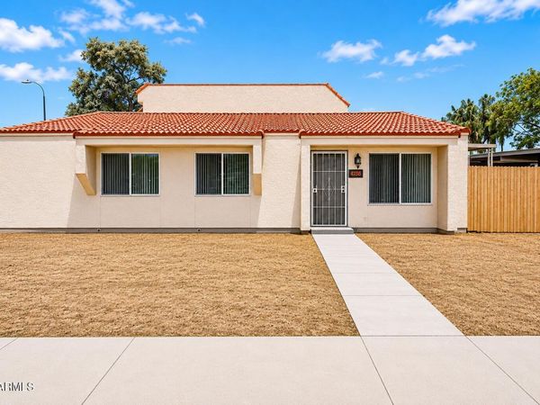 4756 W ROSE Lane, Glendale, AZ 85301