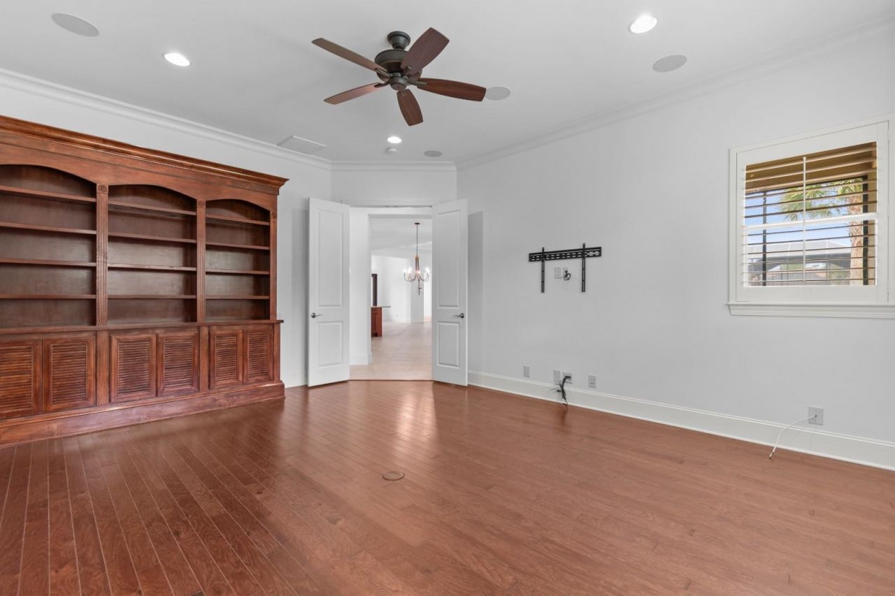 9590 Bellasera Circle Photo 19