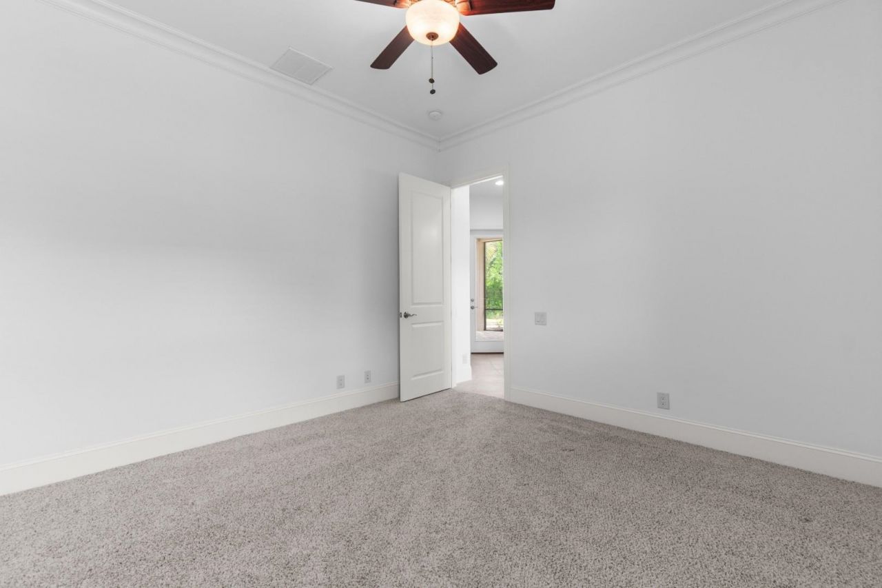 9590 Bellasera Circle Photo 22