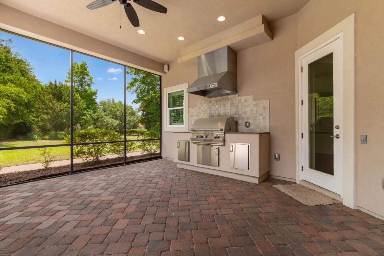 9590 Bellasera Circle Photo 28