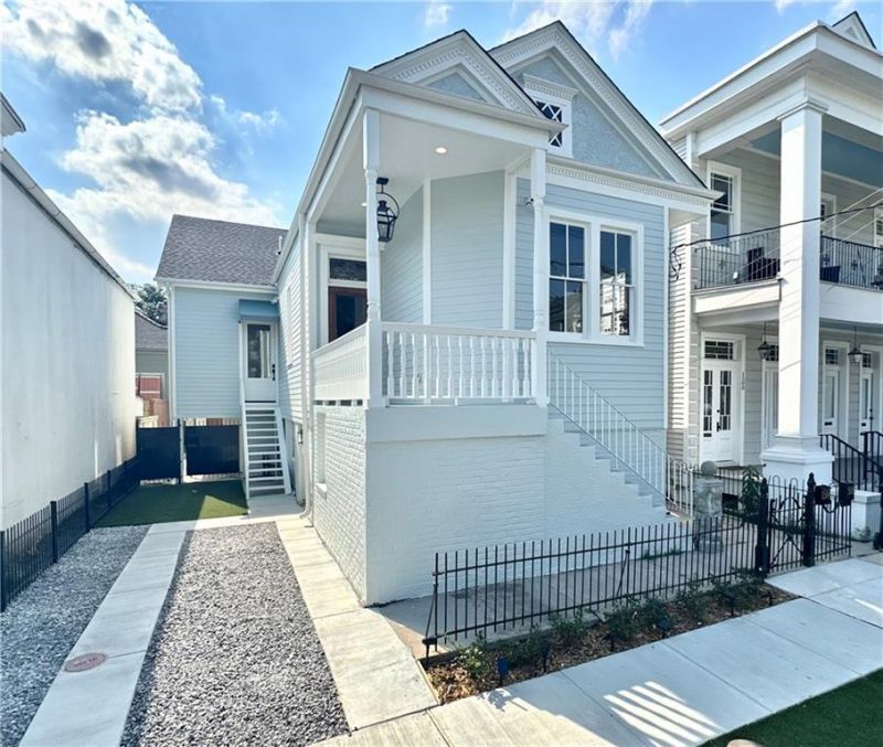 1506 CALHOUN Street  New Orleans, LA 