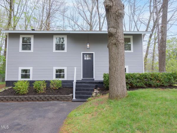 44 Trottingham Road, Saratoga Springs, NY 12866