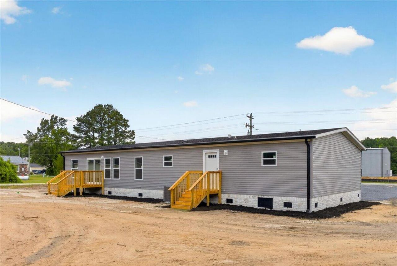 1185 Forty-one Road Photo 45