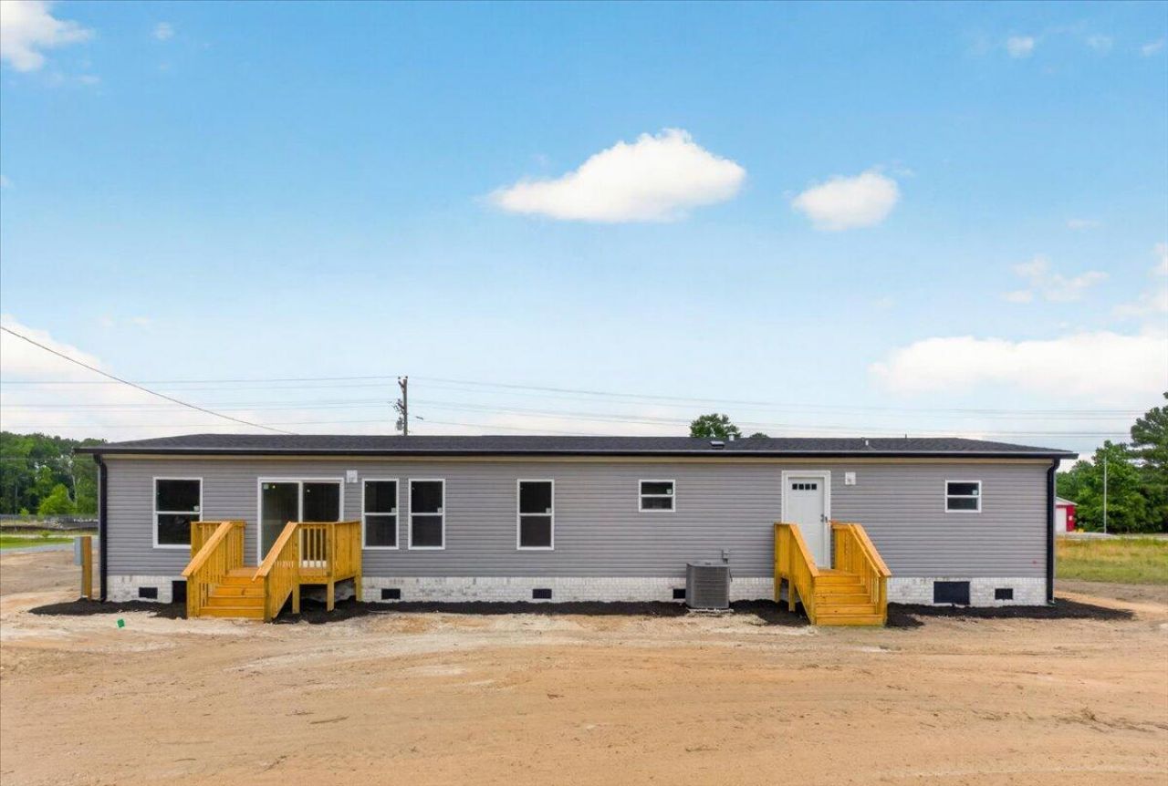 1185 Forty-one Road Photo 47