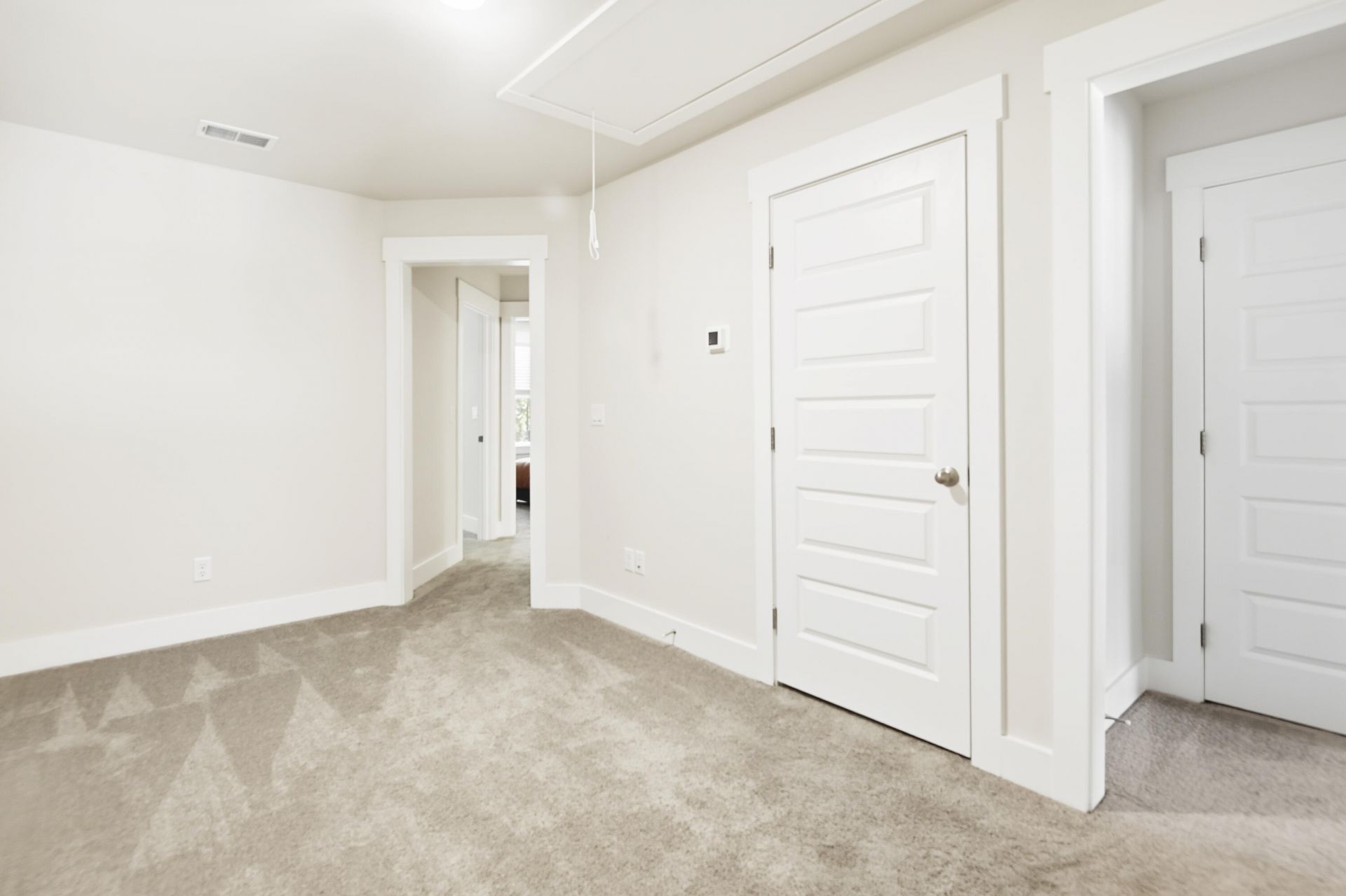 7722 Park Gate Drive Photo 31