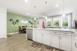 7722 Park Gate Drive photo 4