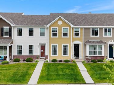 8286 Jonquil Lane N, Maple Grove, MN 55369