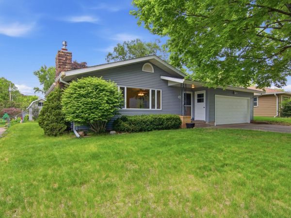 1001 Kinnickinnic Street, Hudson, WI 54016