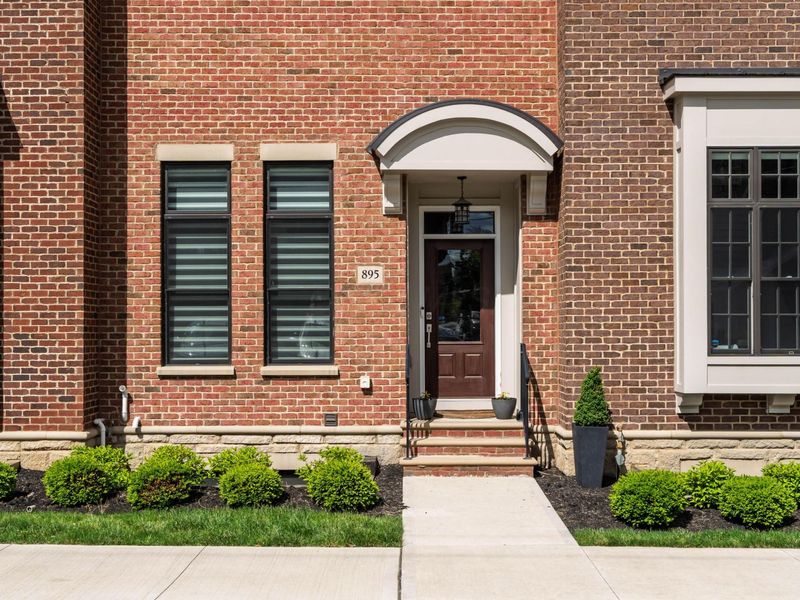 895 S Wall Street, Columbus, OH 43206 Photo 4