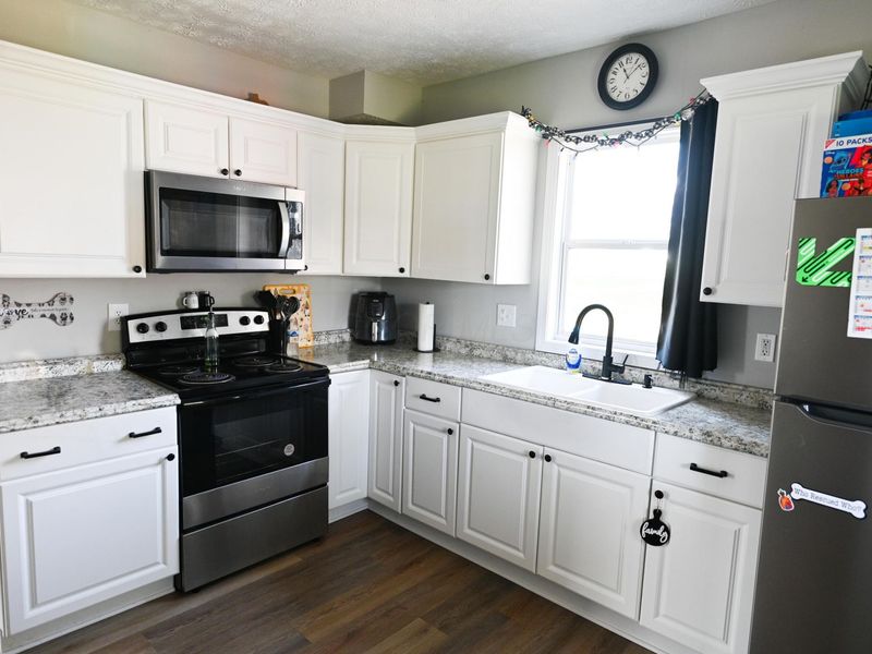 1323 Pallas Avenue , Zanesville, OH 43701 Photo 7