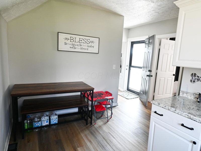 1323 Pallas Avenue , Zanesville, OH 43701 Photo 8