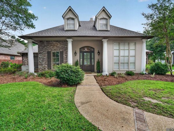 36194 Bluff Oaks Ave, Prairieville, LA 70769