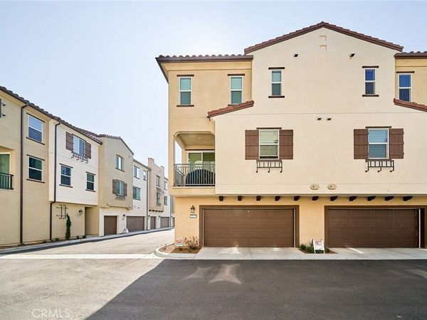 163 Dove Landing, Covina, CA 91722