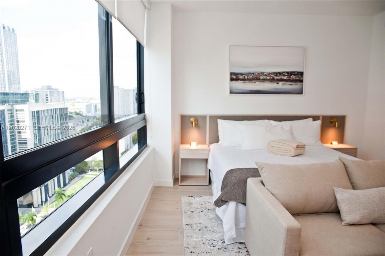 225 N Miami Ave, Unit 2308, Miami, FL 33128 Photo