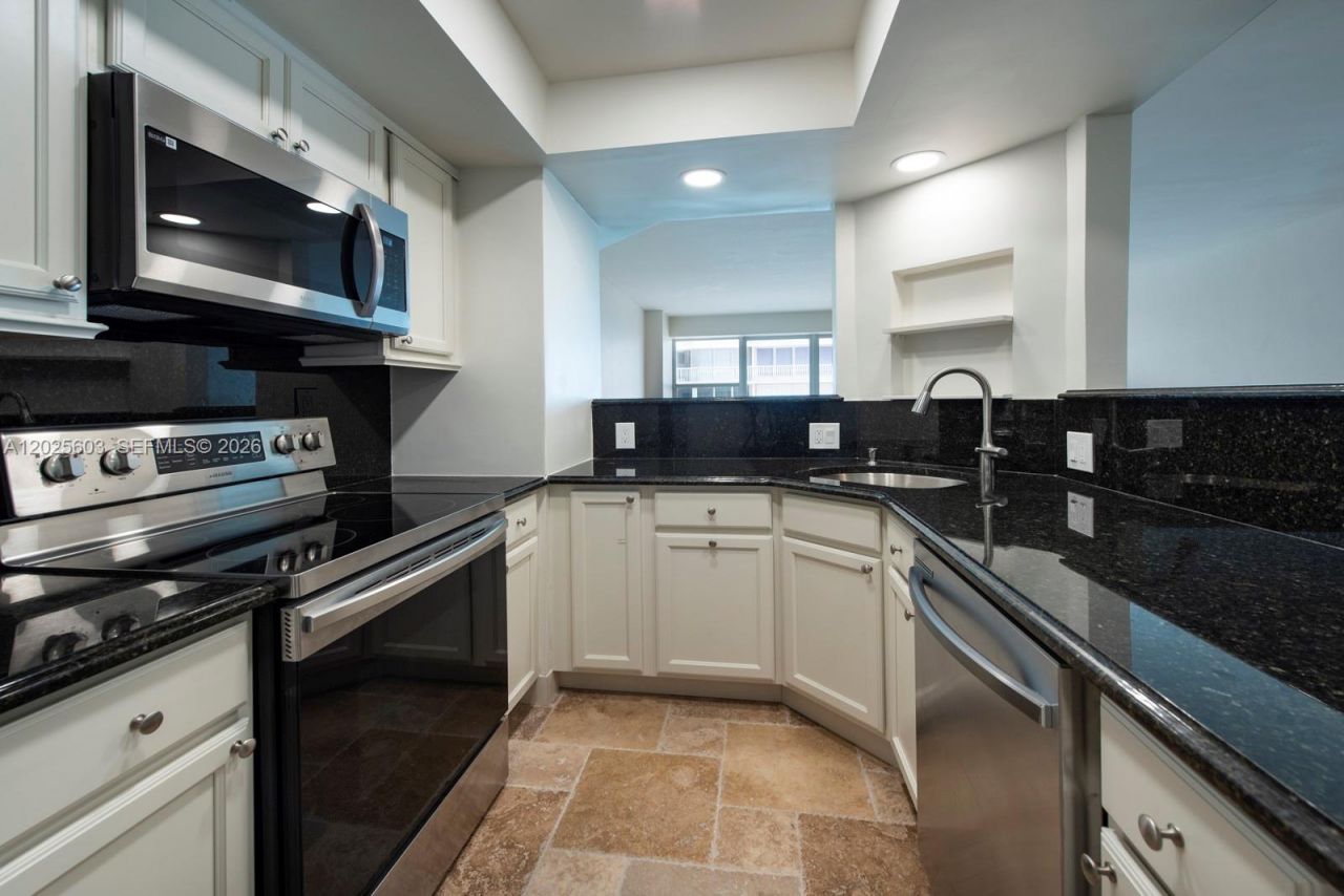 4010 Galt Ocean Dr, Unit 302, Fort Lauderdale, FL 33308 Photo